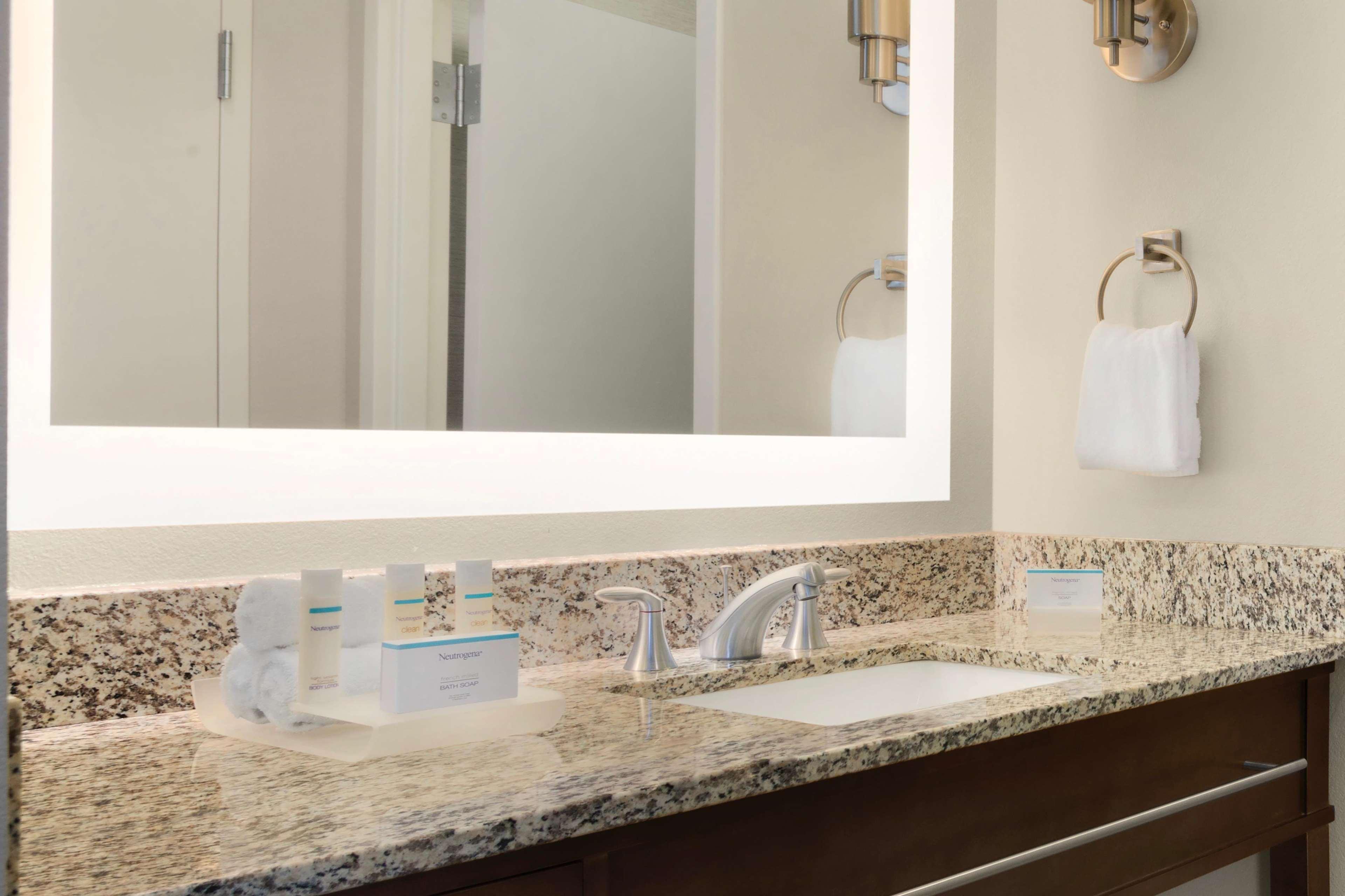 Homewood Suites By Hilton Moab Bagian luar foto